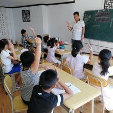 李滄區世光文化教育信息咨詢服務中心 專業信息咨詢，助力成長與發展